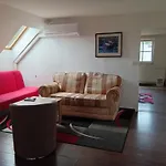 Apartamento Bohemica 4 *