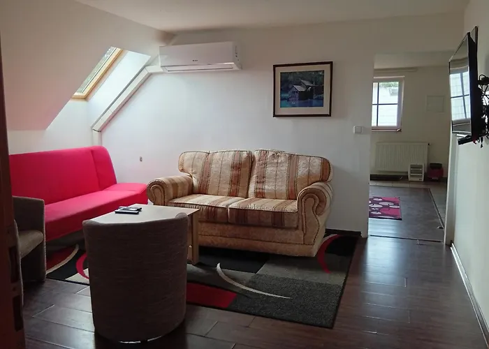 Апартаменты Bohemica 4 *